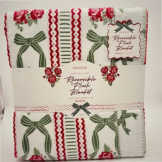 ENVOGUE Queen Reversible Plush Blanket Red Roses Green Bows Cozy Soft 90x90