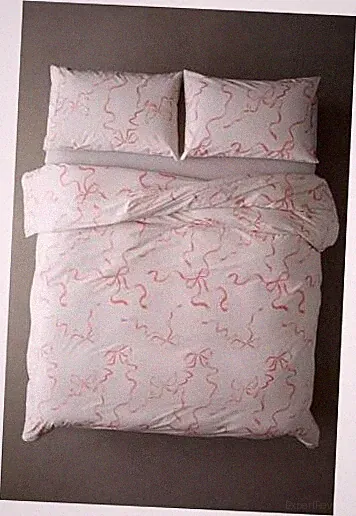 Luxury Bow Duvet Cover Set – Soft, Cozy Bedding with Elegant Queen Pink Bows