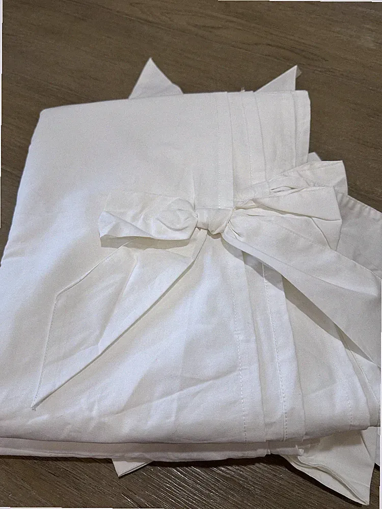 Pottery Barn Teen LoveShackFancy Bow Bed Skirt Twin 42” Drop White Vaulted